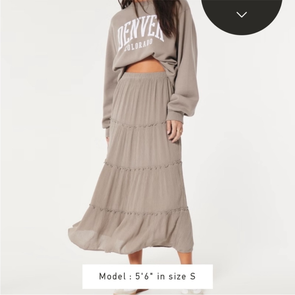 TIERED HOLLISTER Taupe Maxi Skirt